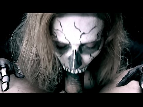 ❤️ Vajzë demonike që thith karin me gojën e saj të zezë dhe gëlltit sperma. ☑ Porno shtëpie tek ne sq.dienlanhbk.top ❌❤
